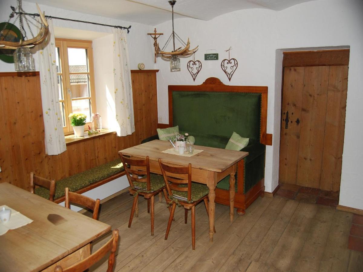 Landhof Angstl - Gaestezimmer Und Tagungsraum Hoslwang Bagian luar foto